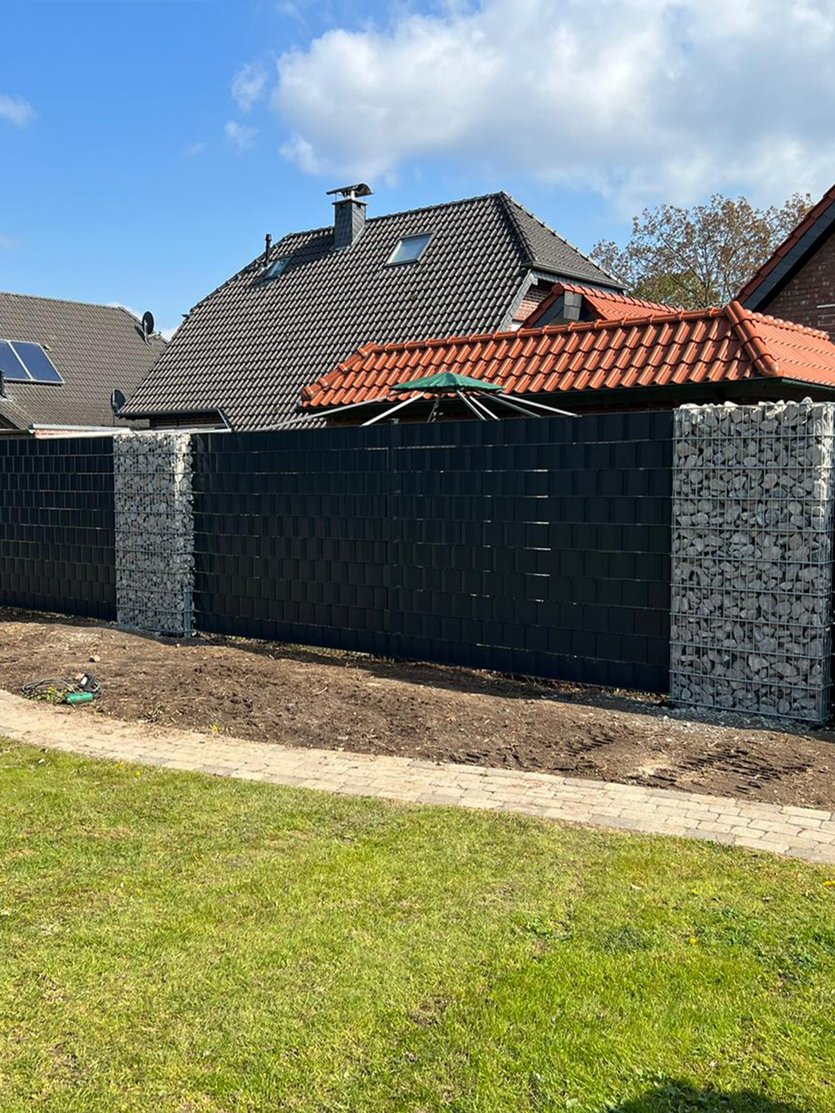 Zäune Zaeune erdbau tiefbau erdbauarbeiten erdarbeiten
